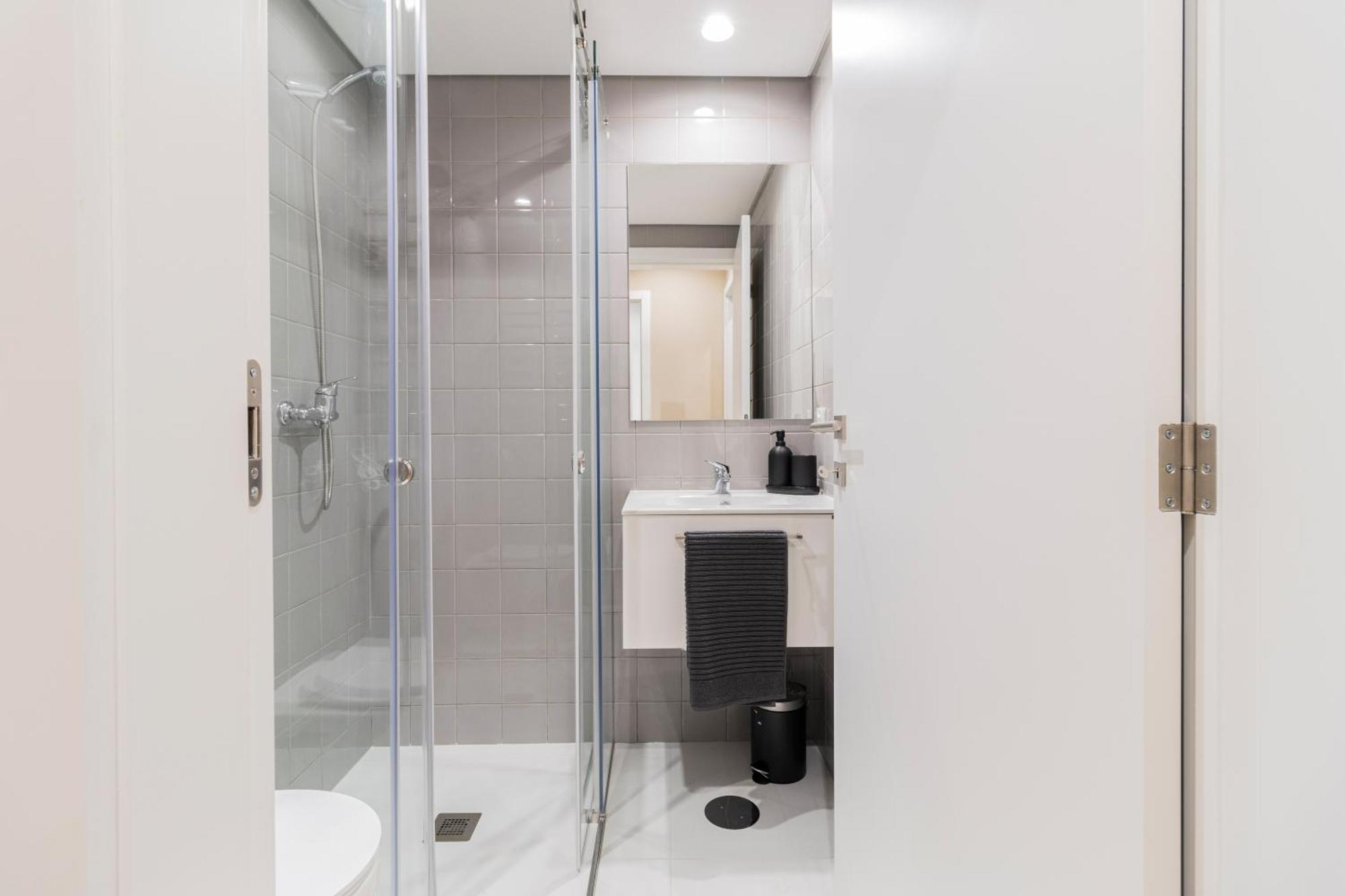 T2 Constituicao Apartment Порто Екстериор снимка